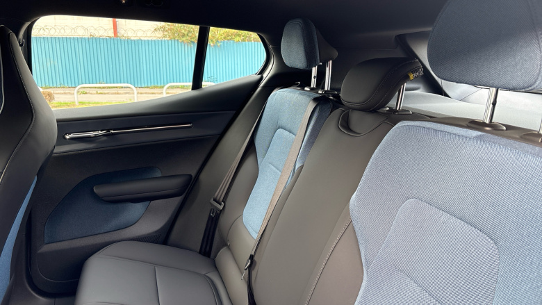 Volvo EX30 315kW Twin Motor Performance Plus 69kWh 5dr Auto Electric Estate